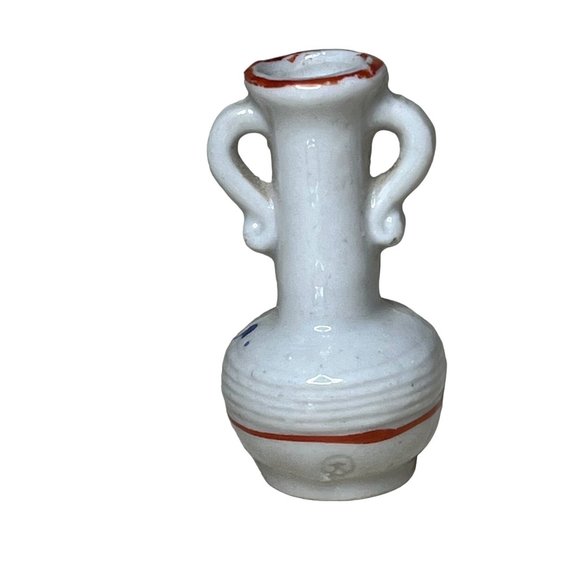 Vintage Miniature Ceramic Vase Made in Japan White Floral - Picture 3 of 6